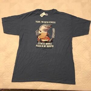 Ripley's‎ Aquarium Shark blue T shirt 2XL nwt